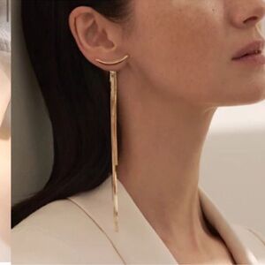 NEW! 18K gold plated dropping earrings